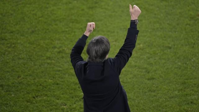 爱游戏GAMING平台-德国队中场如何4选3：拿掉克罗斯or基米希回右闸？