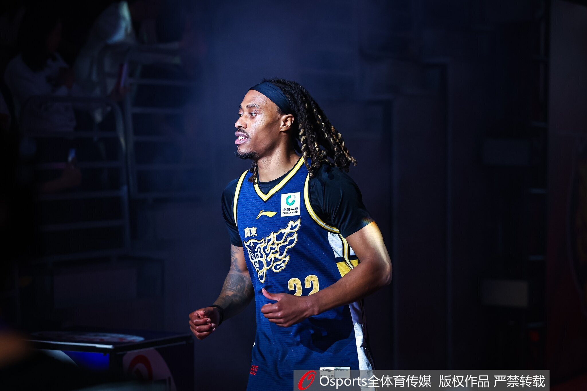 爱游戏GAMING平台-麦考尔：兄弟齐心 其利断金 感谢主教练、球队老板、队友